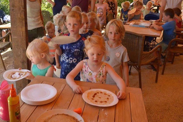 Campingmedewerker camping in Frankrijk